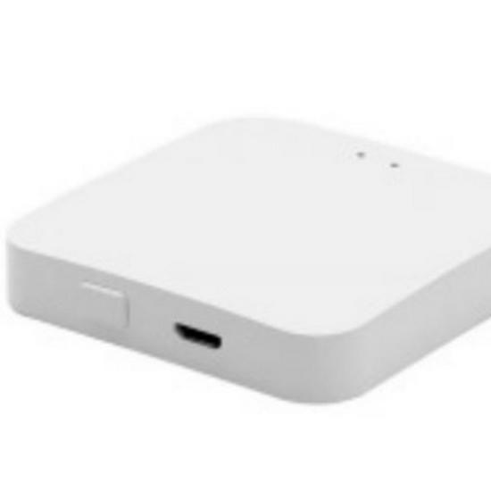 Smart WiFi Graffiti Lock: Electronic Deadbolt for Wooden Doors with Fingerprint, Key Card, and Password Access