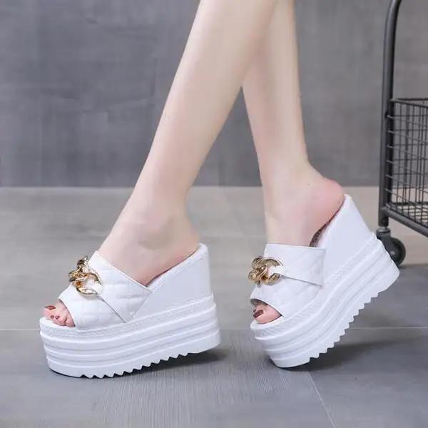 Fashion Slippers Casual Wedge Heel Platform Slippers Womens High Heels Luxury Soft 2024 Summer Fashion PU Fabric Casual
