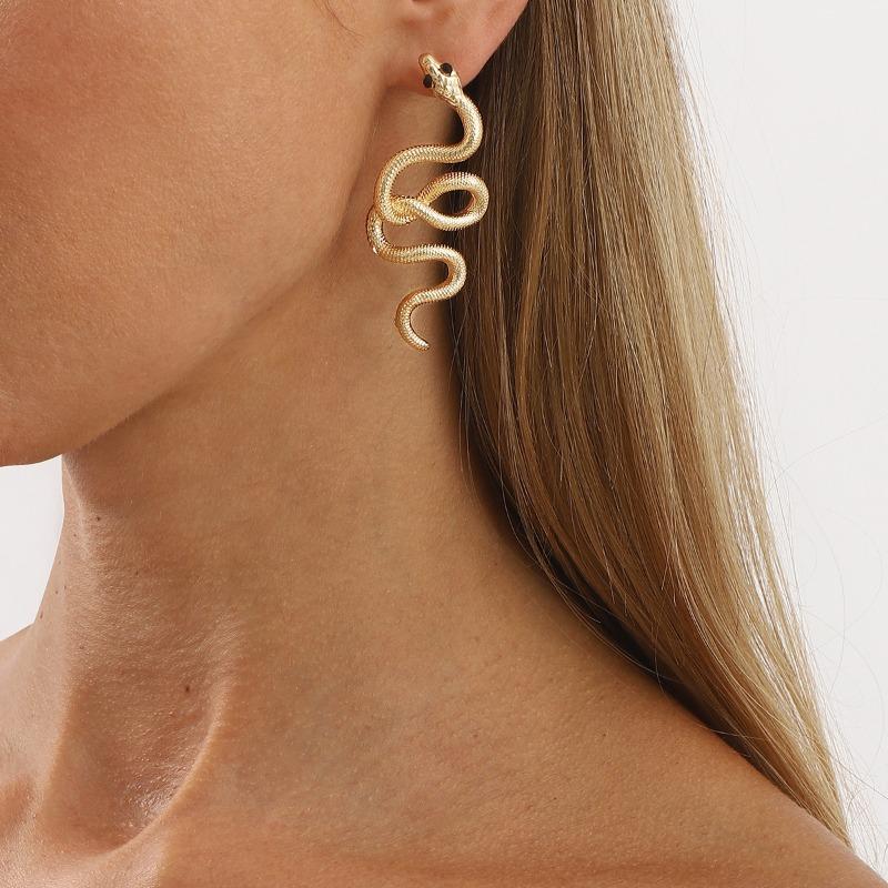 Retro Design Snake Personalized Earrings, Light Luxury Temperament High-end Alloy Earrings