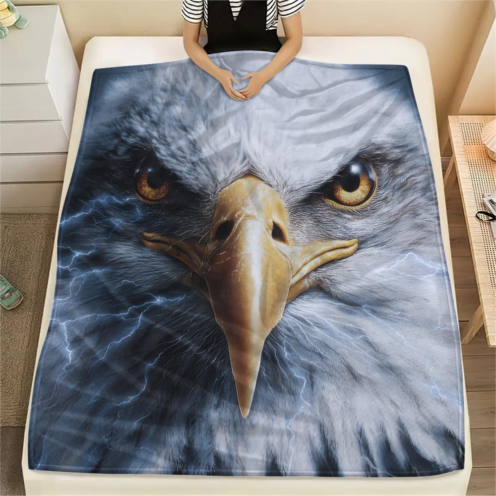 Eagle Print Flannel Blanket, High Quality Comfortable for All Seasons, Home Decor, Warmth and Comfort, Perfect for Christmas Gifts