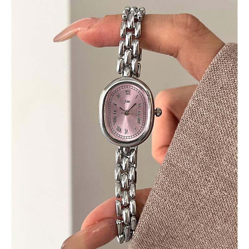 Minimalist Ladies Watch With Quartz Movement For Casual And Elegant Wear