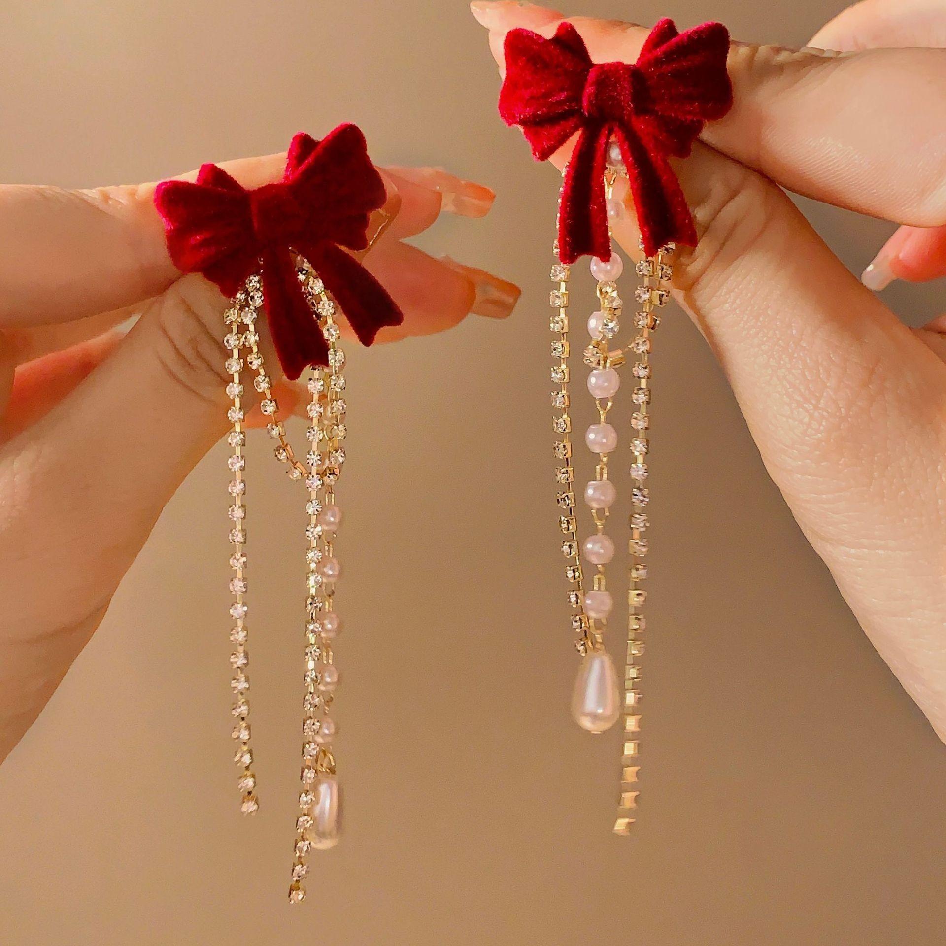 

Burgundy Flocking Bow Fringed Earrings Light Luxury Premium Long Earrings Bridal Dress Earrings