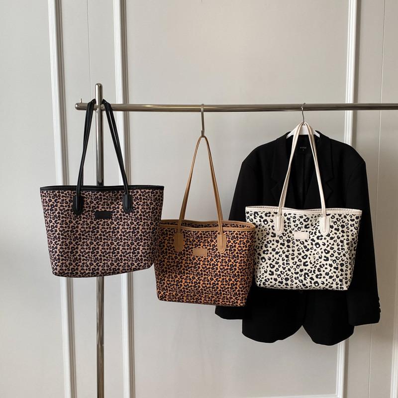 Elegant Large Capacity Leopard Print Tote Bag For Women Trendy Summer Shoulder Bag