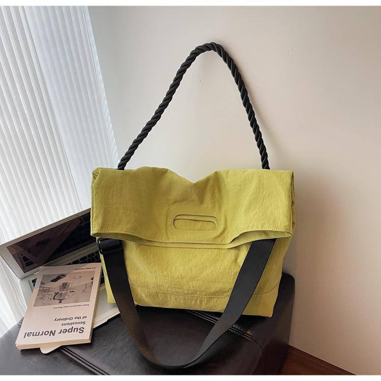 Large-capacity student bag women's new broadband messenger bag high-end fashion versatile tote bag