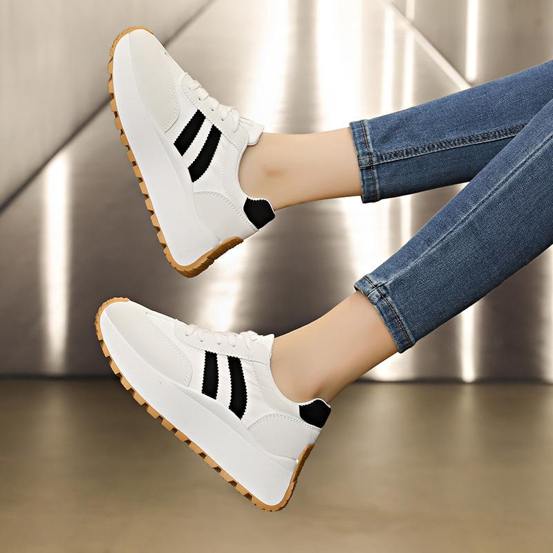 Women Shoes Spring Versatile Casual Shoes Breathable Fashionable Height Increasing Breathable Sneakers Casual daily Comfortable Lightweight Sneakers