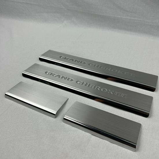 Stainless Steel Door Sill Trim for 2011-2021 Jeep Grand Cherokee