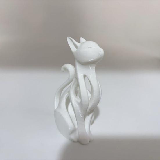 DYS 3D Printed Hollow Cat Figurine, Modern Black White Kitten Statue, Artistic Animal Sculpture Desk Decoration, Gift for Lovers