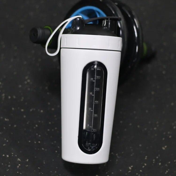 

Горячая многофункциональная чашка-шейкер из нержавеющей стали с прозрачными весами, чашка для фитнеса и спорта, чашка для воды, протеиновый порошок, сменная чашка для еды 700ml белый