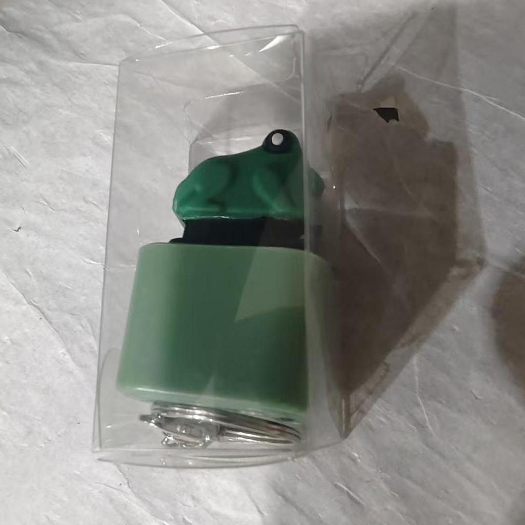 Articulated Shan Hai Jing Wooden Keychain: TungTungTung Sahur Figurine with Language Button