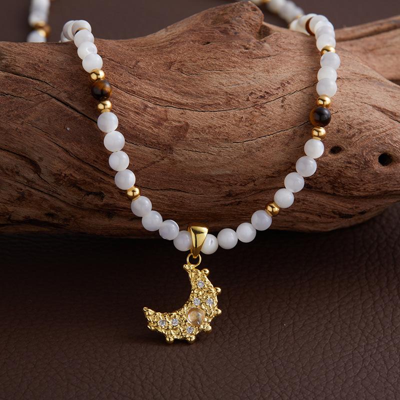 

Original Design Natural White Shell Tiger Eye Colored Treasure Beaded Necklace Female S925 Whole Body Sterling Silver Inlaid Moonstone Pendant золотий