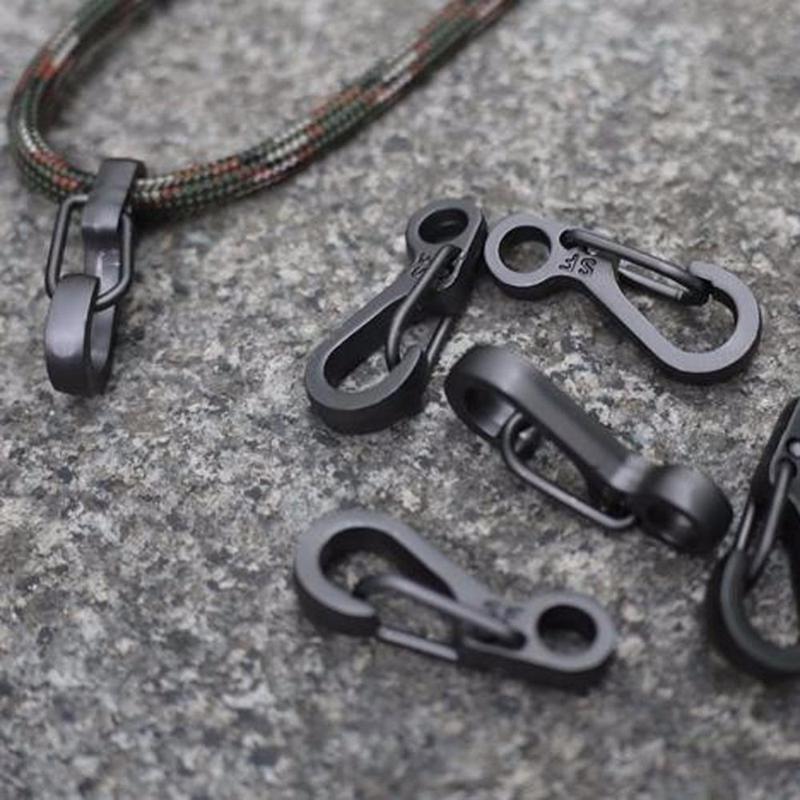 2Pcs Camping Equipment Survival Carabiner Snap Spring Clip Outdoor Hiking Keychain Clip