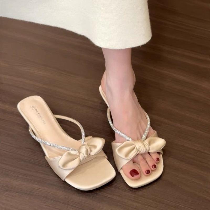 Fashion Fashionable Rome Flat Bottom Women's Sandals Summer New Popular Arrival Gentle Style Outerwear Slippers Half Slippers for Women