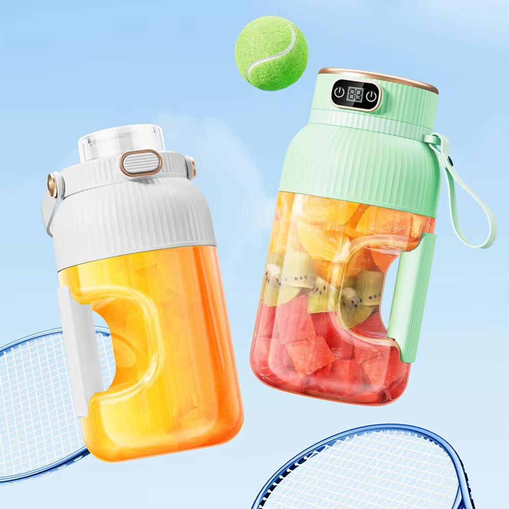 Large Capacity Fruit Juicer Cup Rechargeable Smoothie Making Bottle Fruit Blender Cup  Sports