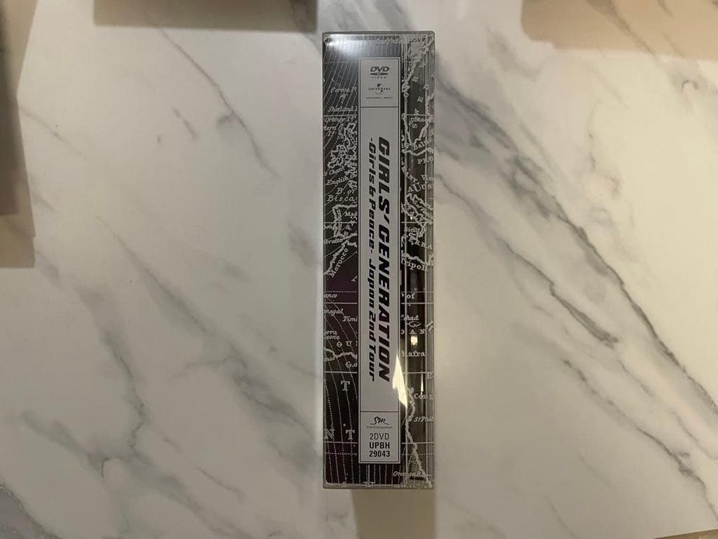 [USED] Girls' Generation Tour Album