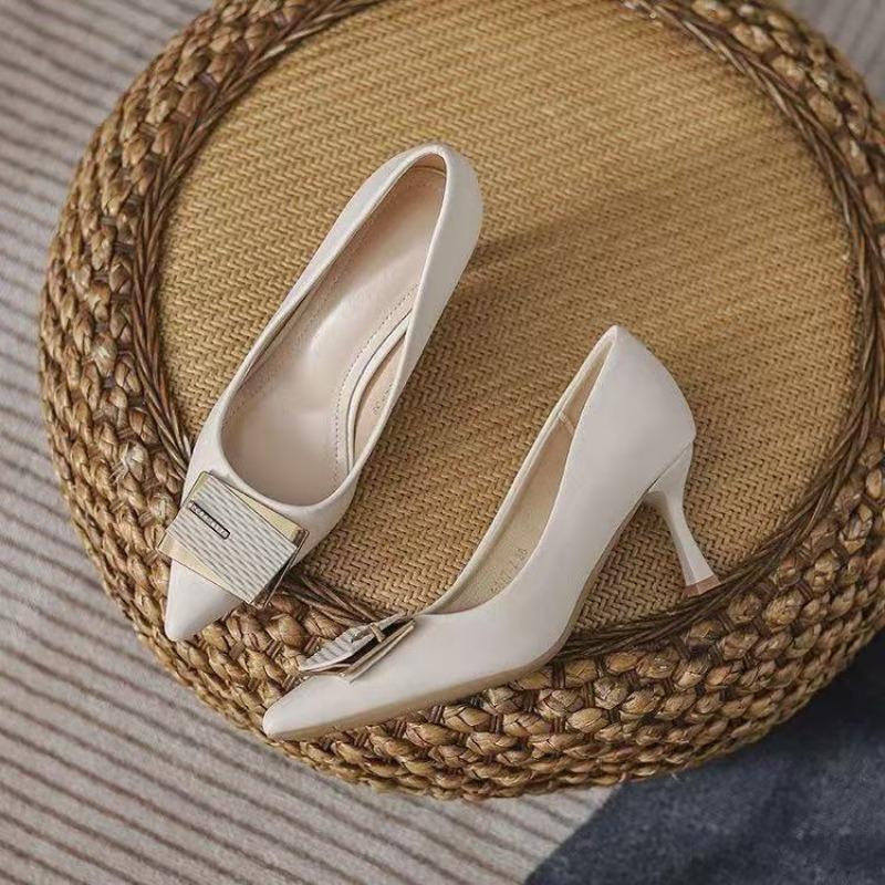 

High heels temperament soft leather non-grinding feet pointed versatile square buckle small heel single shoes women s spring and autumn new models 40