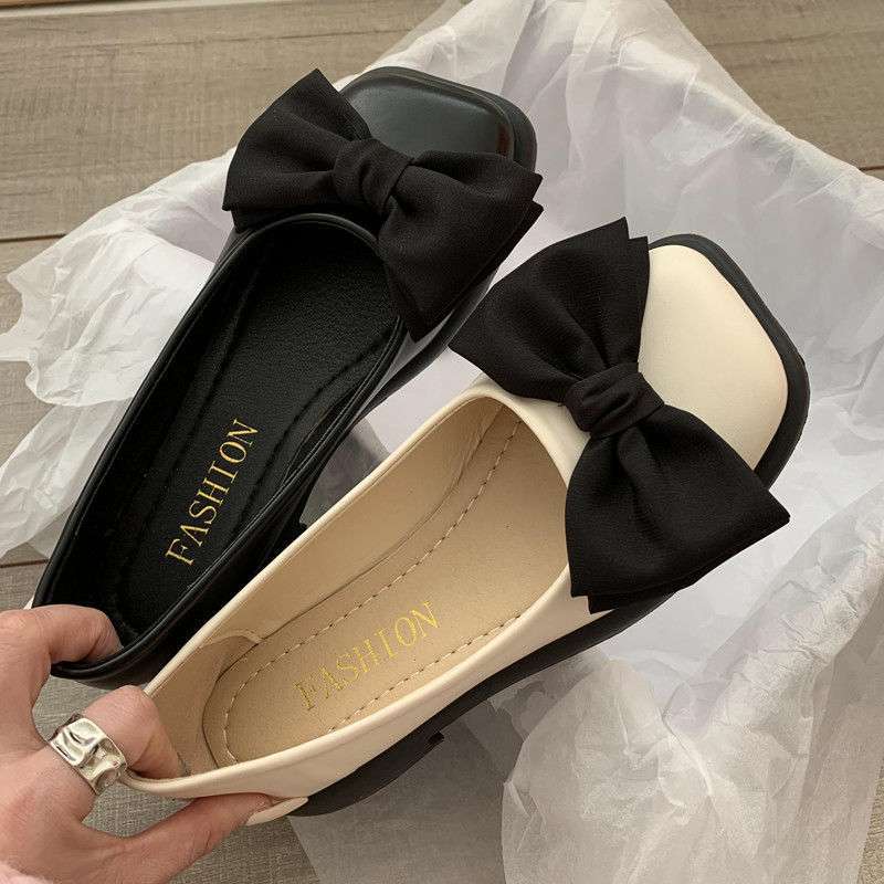 British style small leather shoes girl 2025 new summer retro single shoes Doudou shoes fairy late evening wind Mary Jane shoes