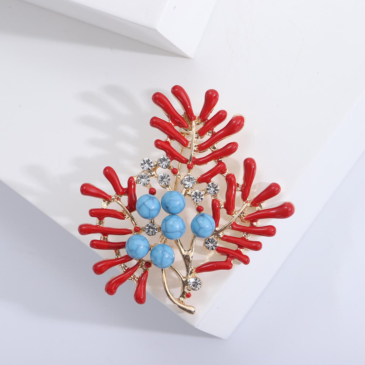 

Trend Drip Oil Red Coral Pearl Brooch Temperament Fashion Haute Coat Sweater Clothing Accessories Pin