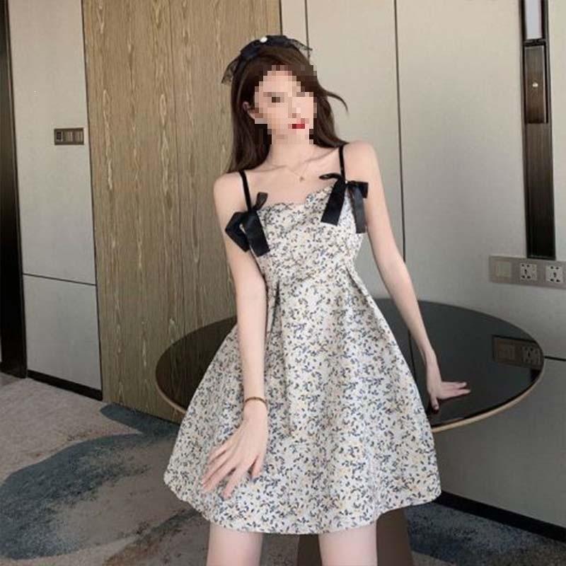Court style 2026 new pure desire skirt floral dress women's summer suspender skirt hip skirt coffee break skirt