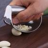 Leicht zu reinigender Knoblauchpresse aus Edelstahl, tragbares, effizientes Hackwerkzeug für gesundes Kochen zu Hause