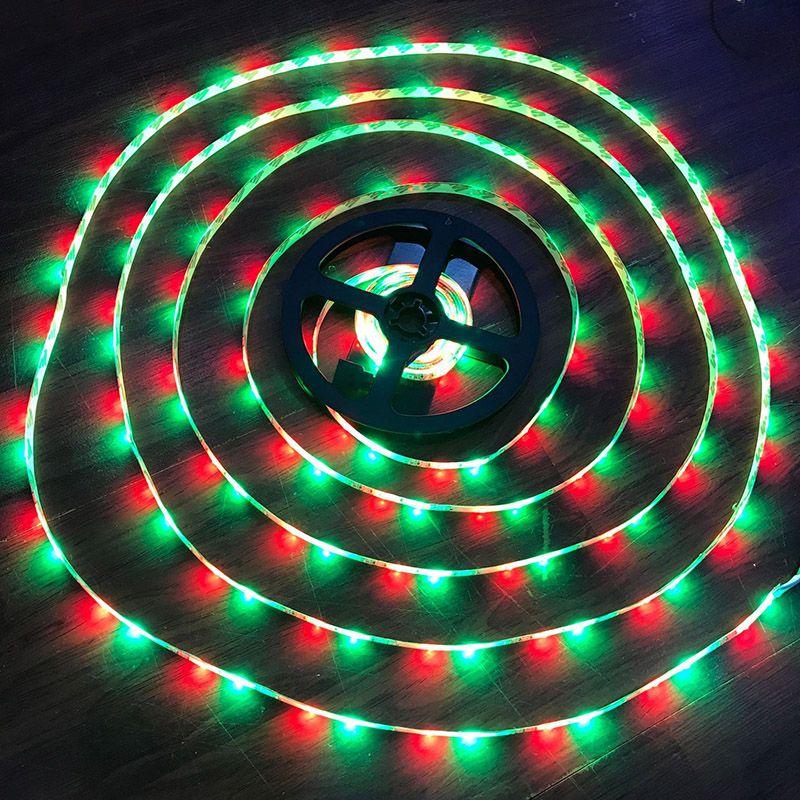 Vielseitiges 300-LED-RGB-Streifenlicht-Kit mit einstellbaren Modi und Fernbedienung 16 Fuß