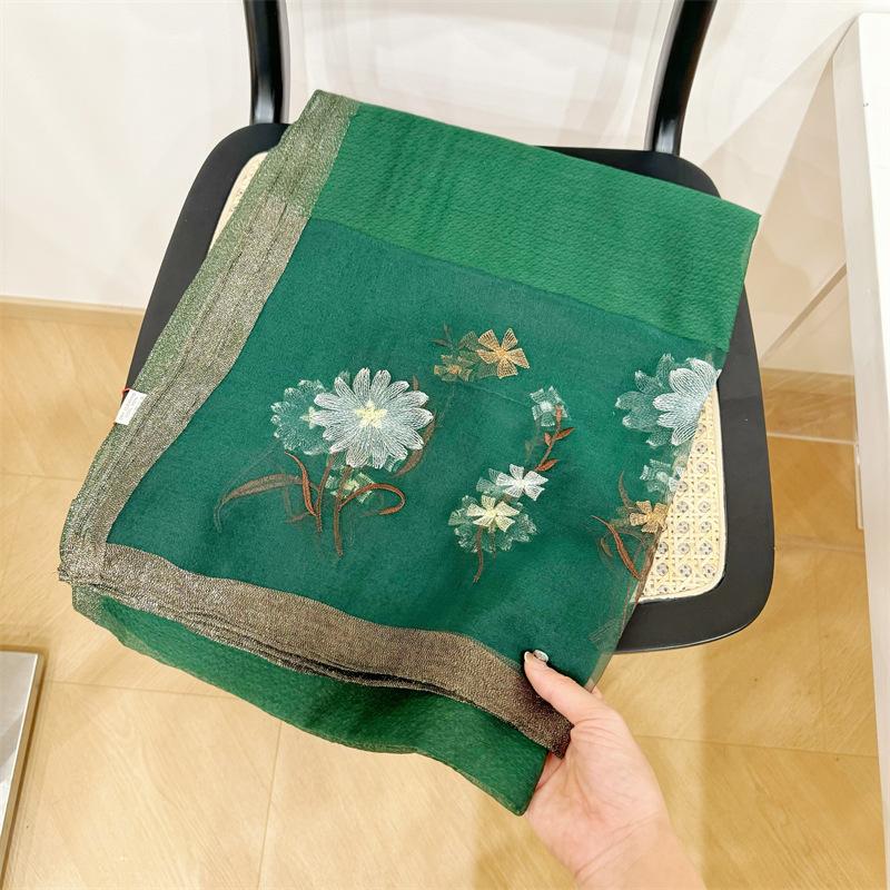 

Silk wool scarf women hijab pashmina shawls and wrap Bandana Blanket Lady Bufanda Floral Pashmina Embroidery Scarves Foulard XXS