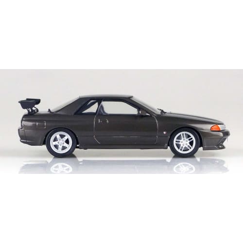 Aoshima Bunka Kyozai (AOSHIMA) Initial D Series No. 4 Hojo Rin BNR32 Skyline GT-R 1/24 Scale Plastic Model