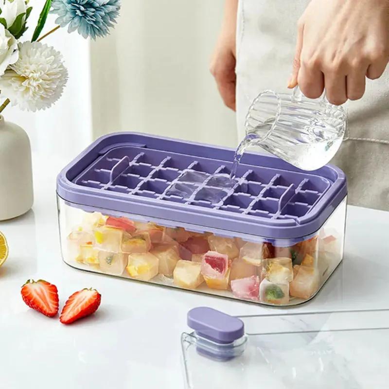 Ice Cube Maker With Storage Box Silicone Press Type Ice Tray Making Mould For Bar Gadget Kitchen Accessories YLE019