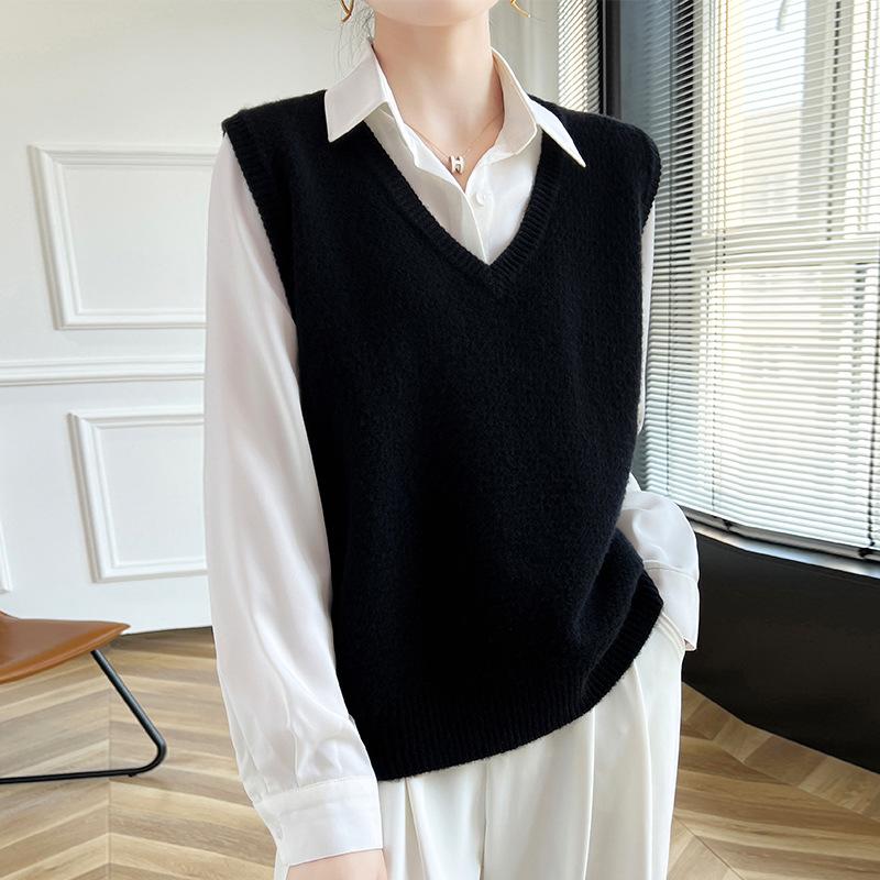 Women`s V-Neck Cashmere Wool Knit Vest
