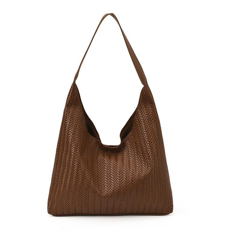 

Texture fashionable woven pattern 2025 retro simple new large capacity casual commuting single shoulder underarm tote bag women коричневий