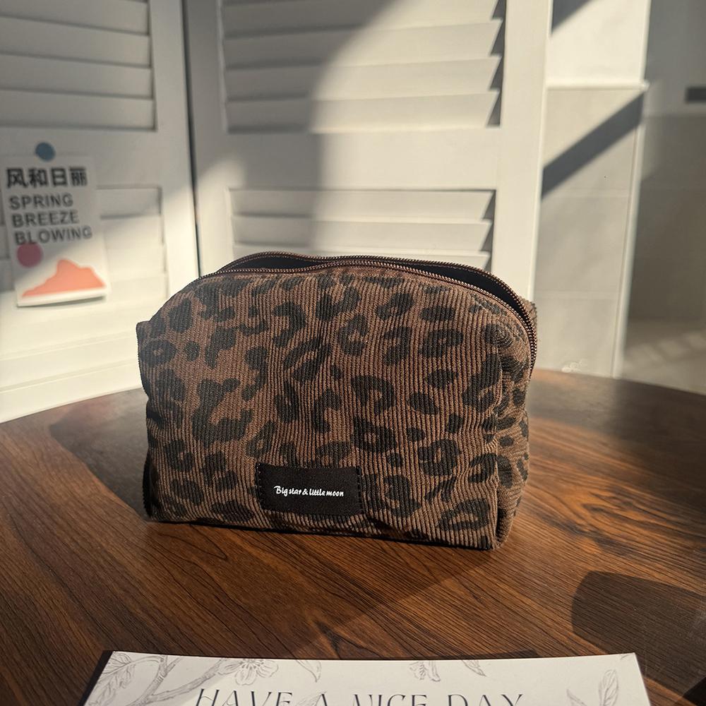 Large Women Leopard Cosmetic Bag Box Shaped Zipper Make Up Bag Travel Washing Makeup Organizer Beauty Case
