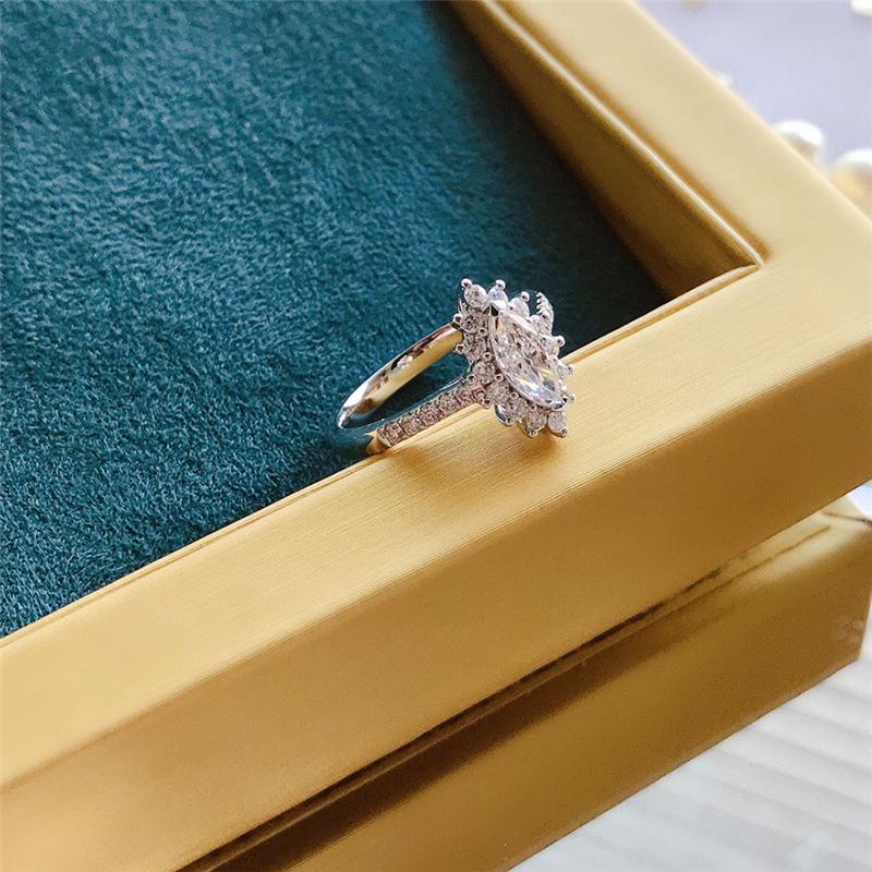 New Dainty Wedding Bands Female Finger Ring with Marquise Cubic Zirconia Gorgeous Low-key Women's Ring Party Trendy Jewelry