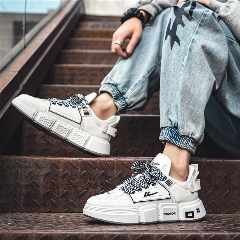 Warrior Retro Fashion Casual Lightweight Slip-Resistant Durable Low-Top Lifestyle Shoes Men Sneaker White WXY(S)-2117C01