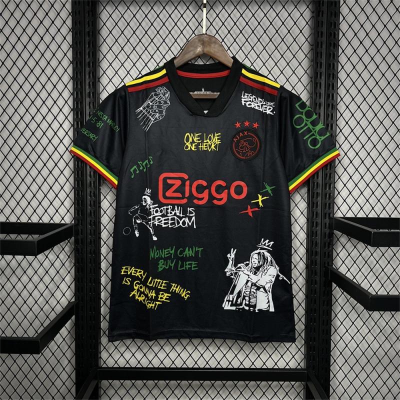 Špeciálna edícia dresu Ajax x Bob Marley 22/23