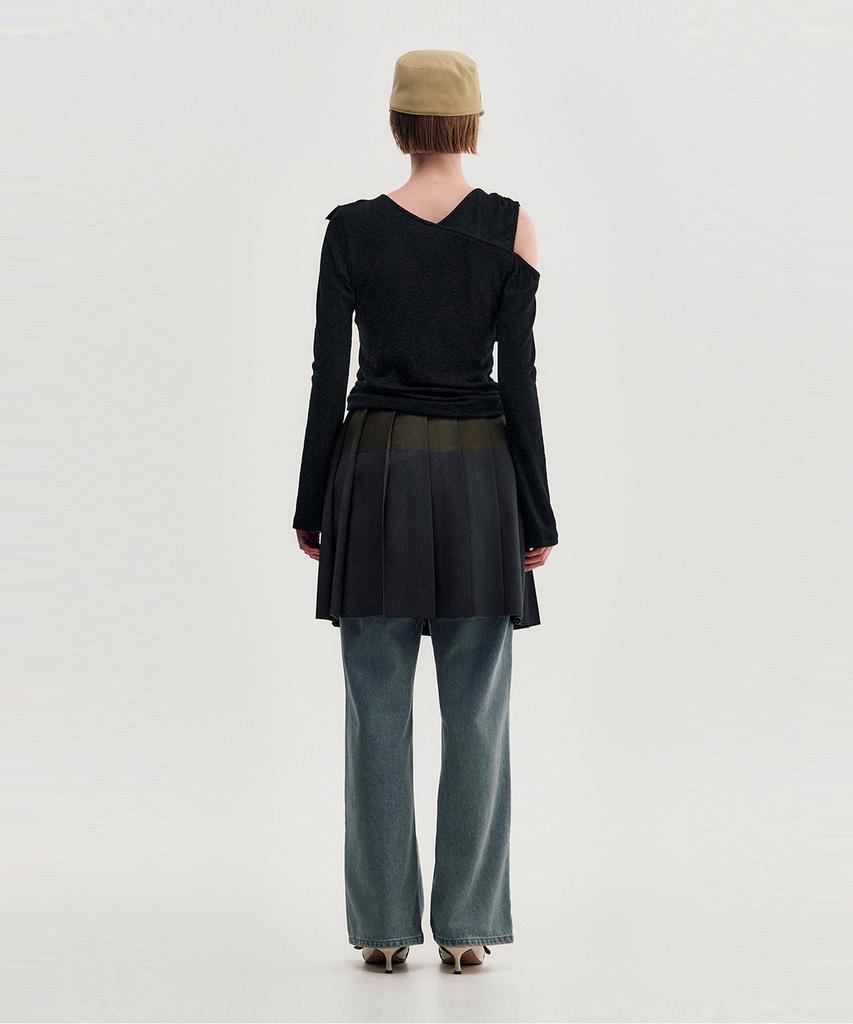 Kimjisu Diagonal Ruffle Jersey Top _ Black
