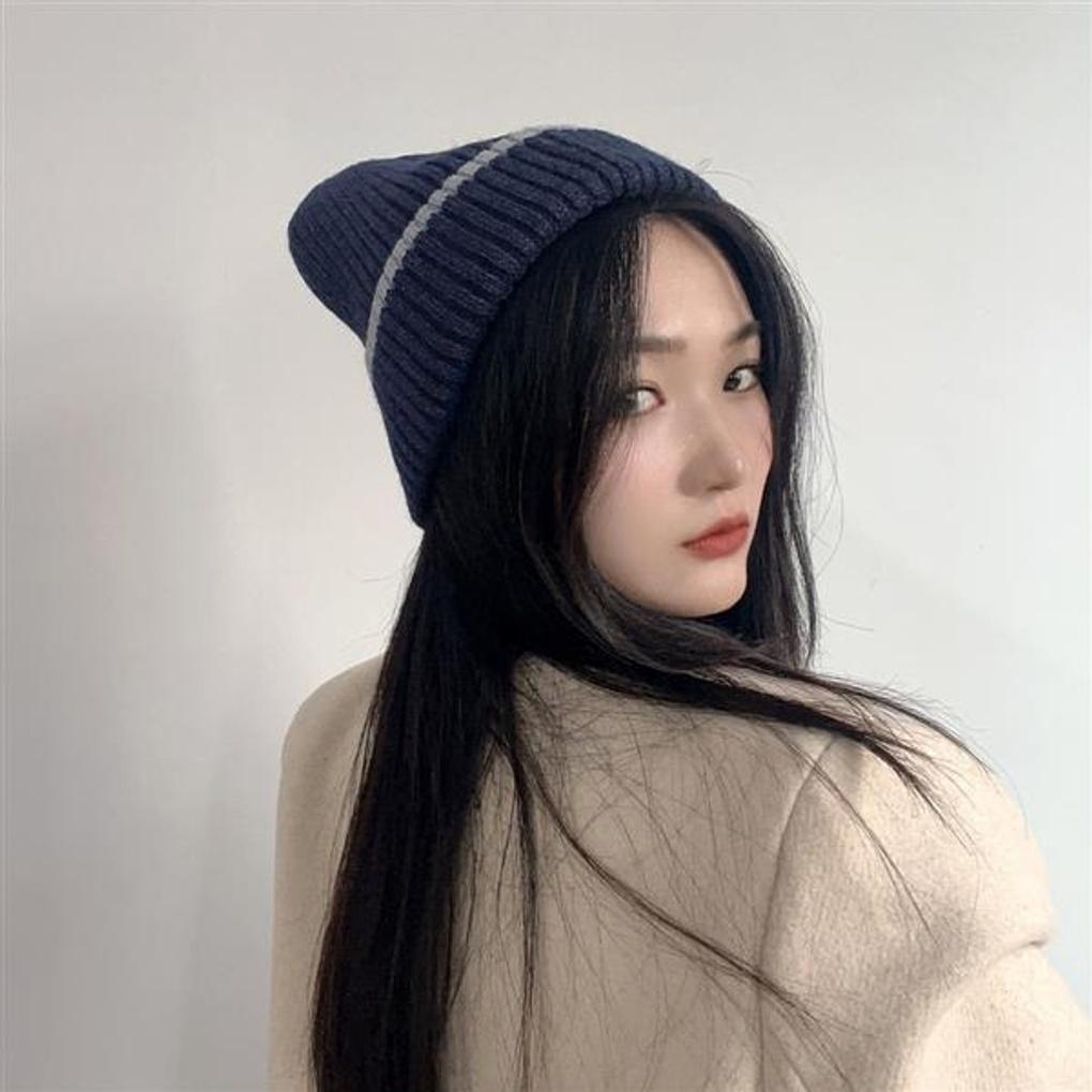 Seven Day Fleece Knit Beanie (Navy)