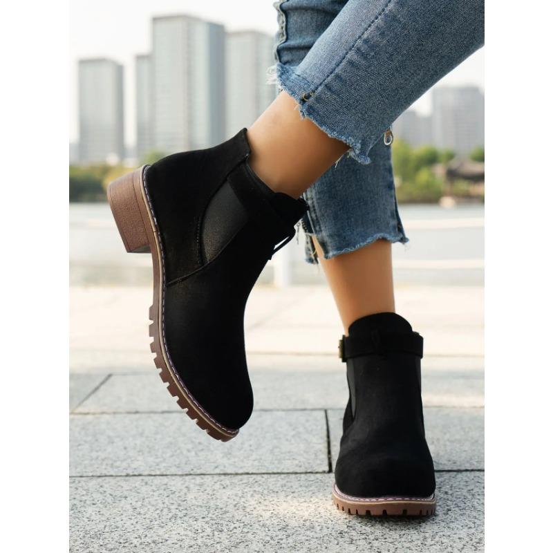 Women's Shoes 2025 High Quality Belt Buckle Women's Boots Fashion Plus Size Modern Boots Women Hot Sale Round Toe Naked Boots