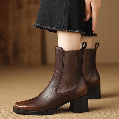 Sapatos fechados – Sapatos fechados