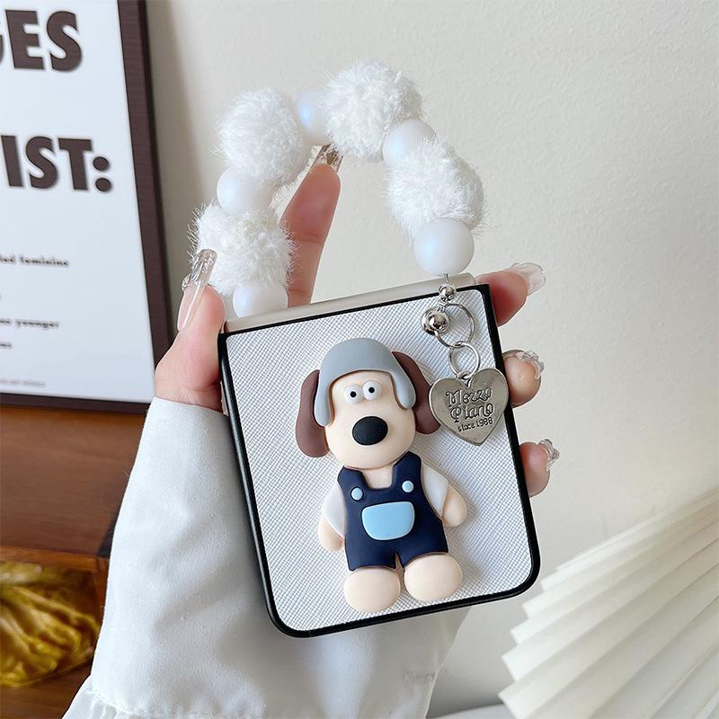 Folding Screen Clamshell Phone Case Is Suitable For Samsung Zflip6 Cute Wind Puppy Cross Pattern Plush Hand Chain.