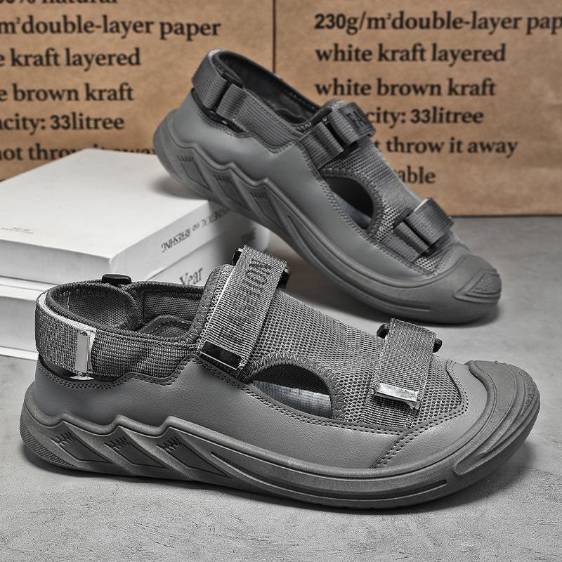 Fashion Summer Sandals Men's New Hollow Platform Outdoor Seaside Leisure Sports Wear Resistant Walking Mesh Fashion Sandals 2025