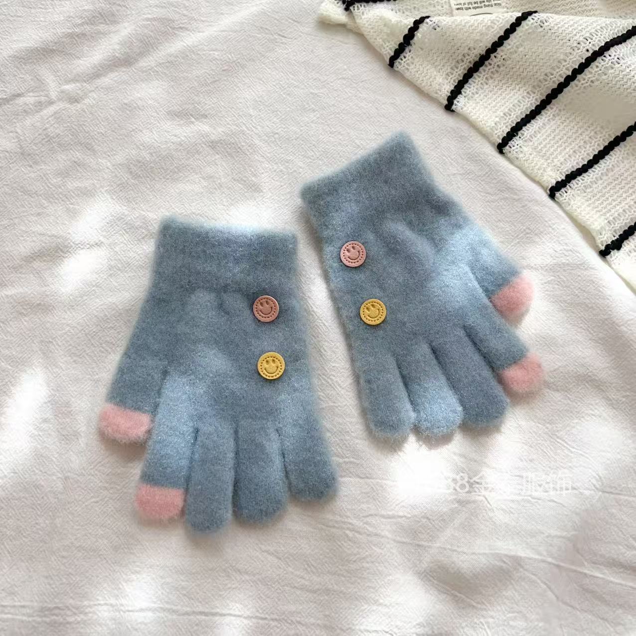

7-12 year old children button five fingers warm Korean version smiley face baby wool boys and girls students cold-proof knitted gloves 7-12 years old синий