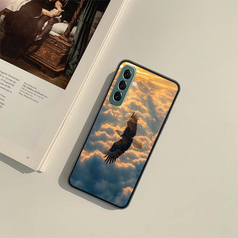 Soaring Eagle Hunting Phone Case for Samsung A54 A14 A24 A34 A17 A37 A57 A55 A35 A25 A15 A07 A05S A04S A12 A22 A32 A52S A72 Gala