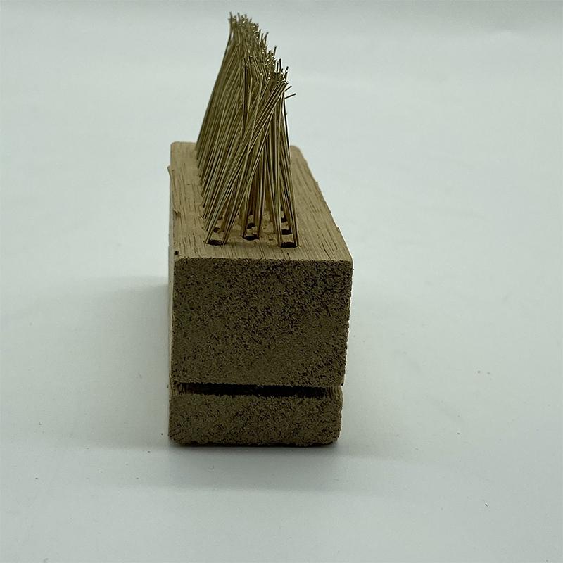 Eco-Friendly Portable Replacement Wire Weeding Brush Extra Hard Copper Plated Wire Long Handle Wooden Floor Brush Household