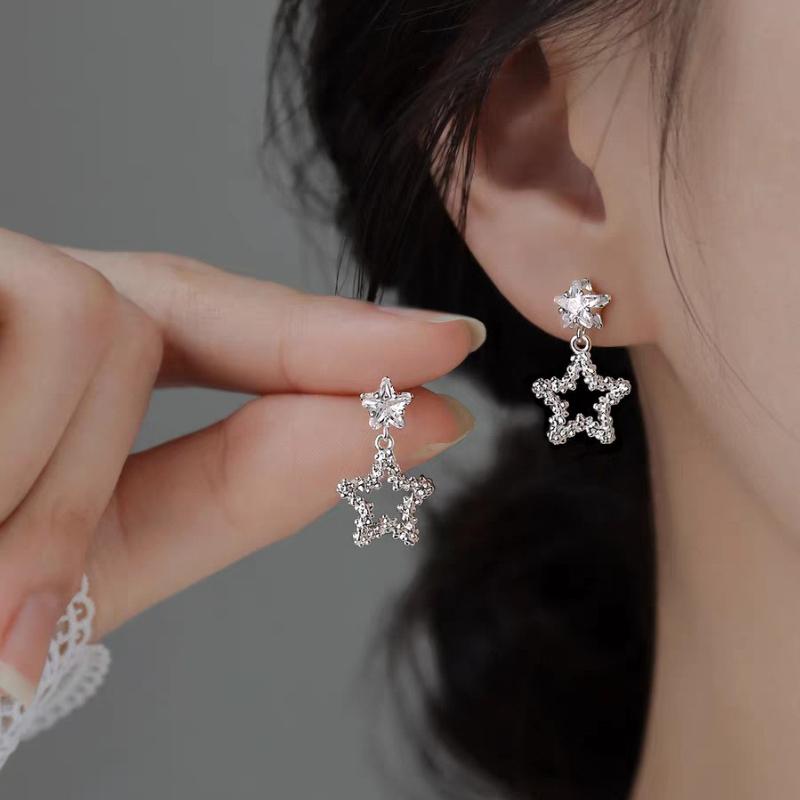 Exquisite and Fashionable Hollow Star Pendant Earrings, Suitable for Women's Daily Wear, Party Jewelry Gifts
