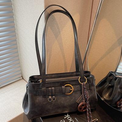 Korean Version of High-value Underarm Bag Women's 2025 Autumn New Niche Simple Commuting Large-capacity Portable Shoulder Bag