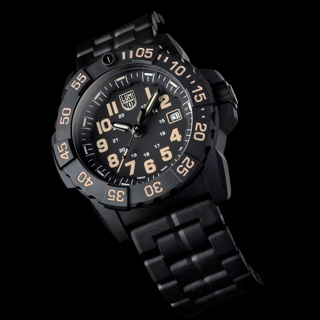 Luminox Navy Seal 3500 Series Quartz 45mm Men’s Watch XS.3510