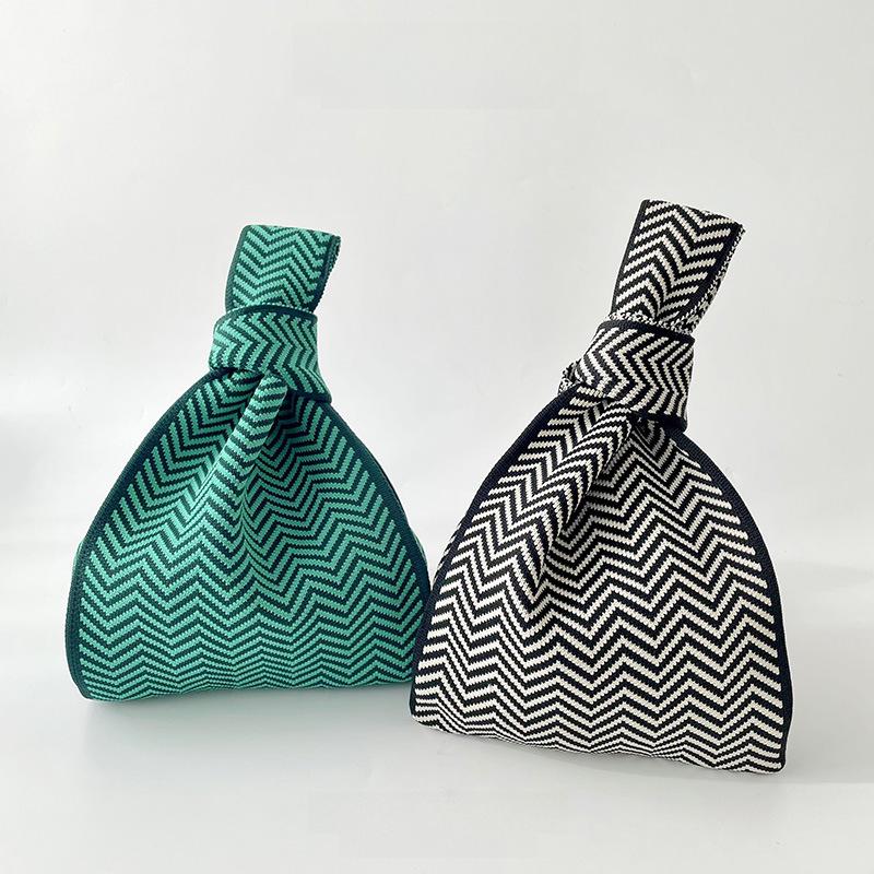 Modern Black & White Knit Handbag: Casual, Versatile, Large Capacity Wrist Bag