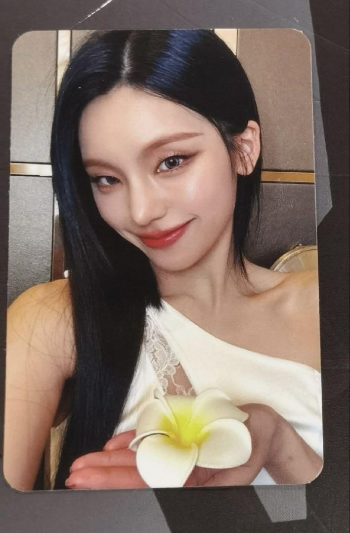 

[USED] itzy Air Yetimall Lakidro Limited Edition Trading Card B