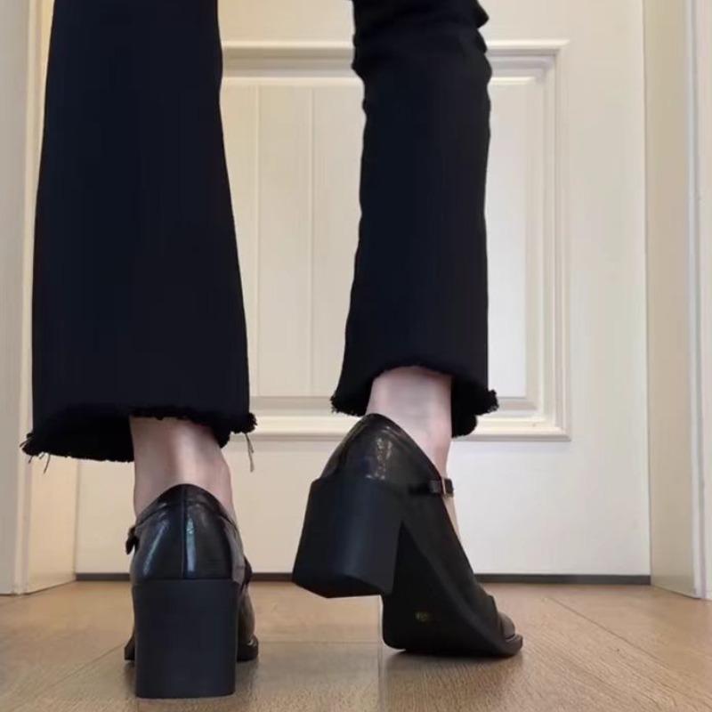 Туфли Мэри Джейн на высоком каблуке с массивным квадратным носком — фото 4