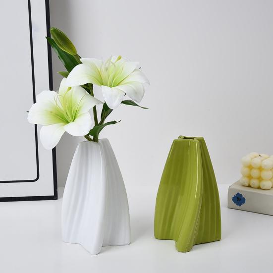 Nordic Flower Vase Decorative Modern Art Vase Shatterproof Flower Bottle for Flower Arrangement Living Room Home Decor