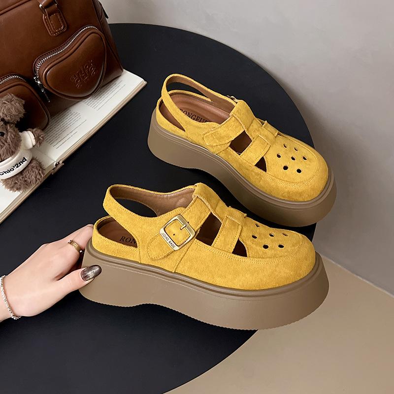 Soft leather sandals women's 2025 summer new thick-soled heightening bag head hollow outer wear all-inclusive shoes single shoes